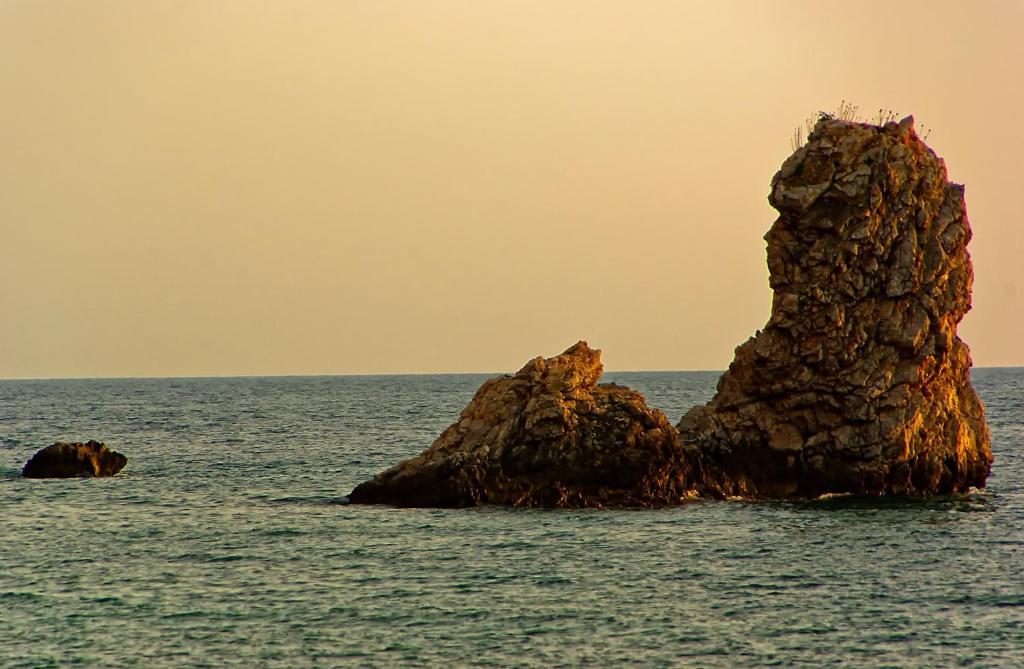 Guest House Jadran Pol Petrovac na moru Exterior foto